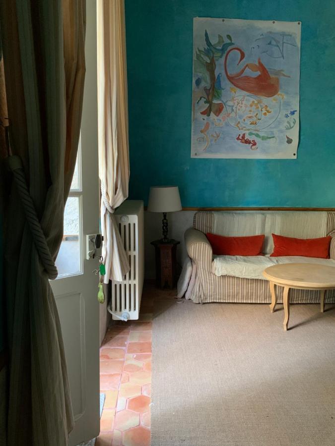 Rural Retreat Apartment Feuillade Екстериор снимка