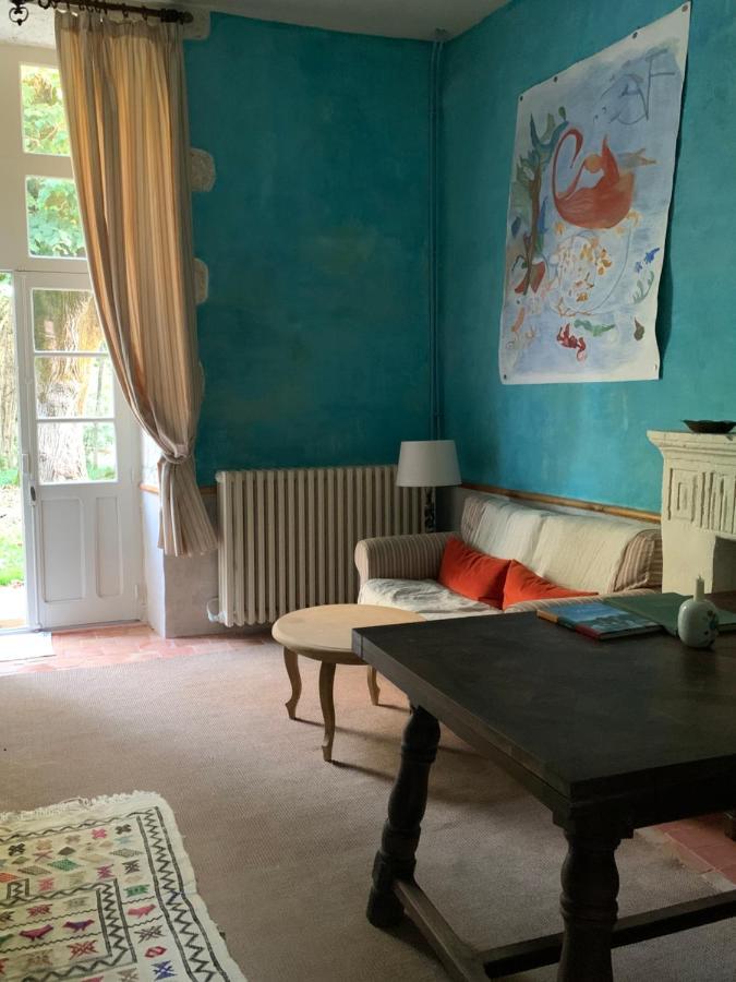 Rural Retreat Apartment Feuillade Екстериор снимка